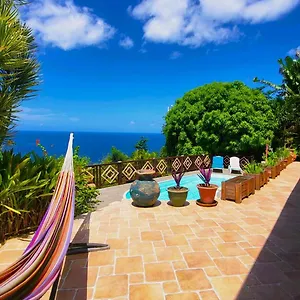 Ti'roucou 3 étoiles - Vue Et Piscine Privée Sans Vis à Vis Bouillante